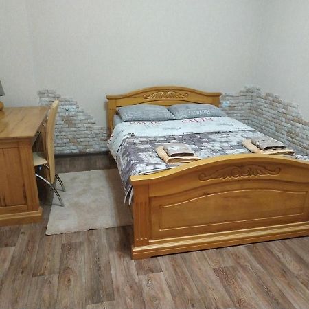 Apartment In The Center Of Old Town Каменец-Подольский Экстерьер фото
