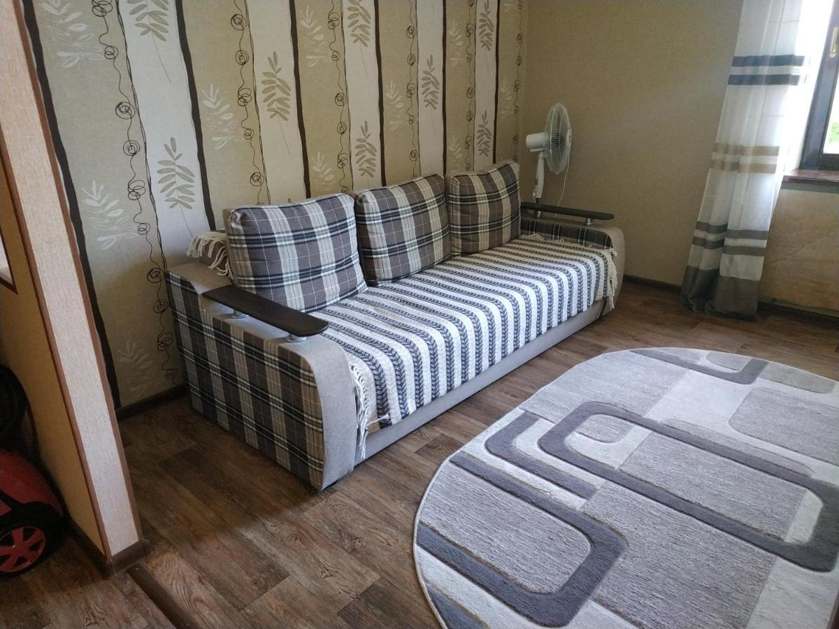 Apartment In The Center Of Old Town Каменец-Подольский Экстерьер фото